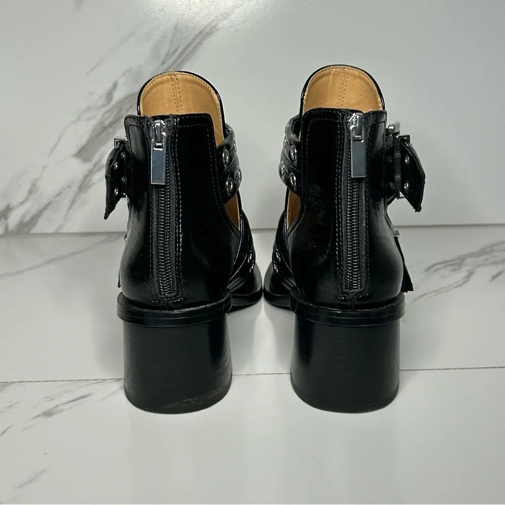 Steve Madden Black Ankle Boots with Buckle Detail Size 8.5